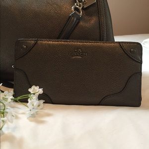 Coach Mickie Accordion Style Zip Wallet in Gray